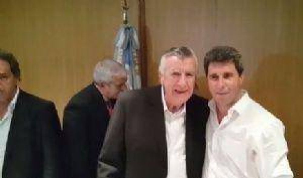 Sergio U�ac: �La lista presenta a la mayor�a de los referentes provinciales�