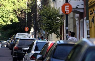 Por no pagar el estacionamiento medido las multas llegan a $505