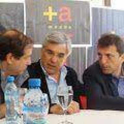 Los concejales del Frente Renovador de Pehuaj� presentaron una nueva plataforma web