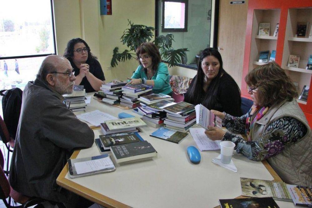 Se eligieron las obras que representar�n a Santa Cruz en la Feria Internacional del Libro