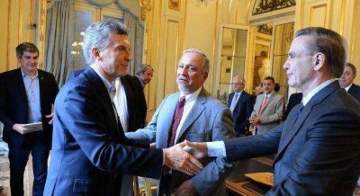 Romero y Urtubey con Macri