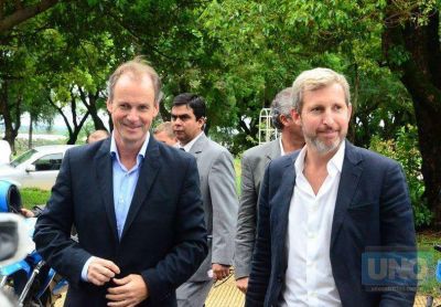 Frigerio y Bordet anunciaron un programa de ayuda para clubes de ciudades inundadas