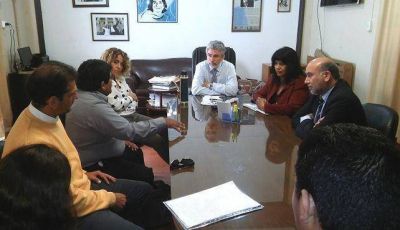 Contin�an las reuniones entre Guti�rrez y los gremios docentes