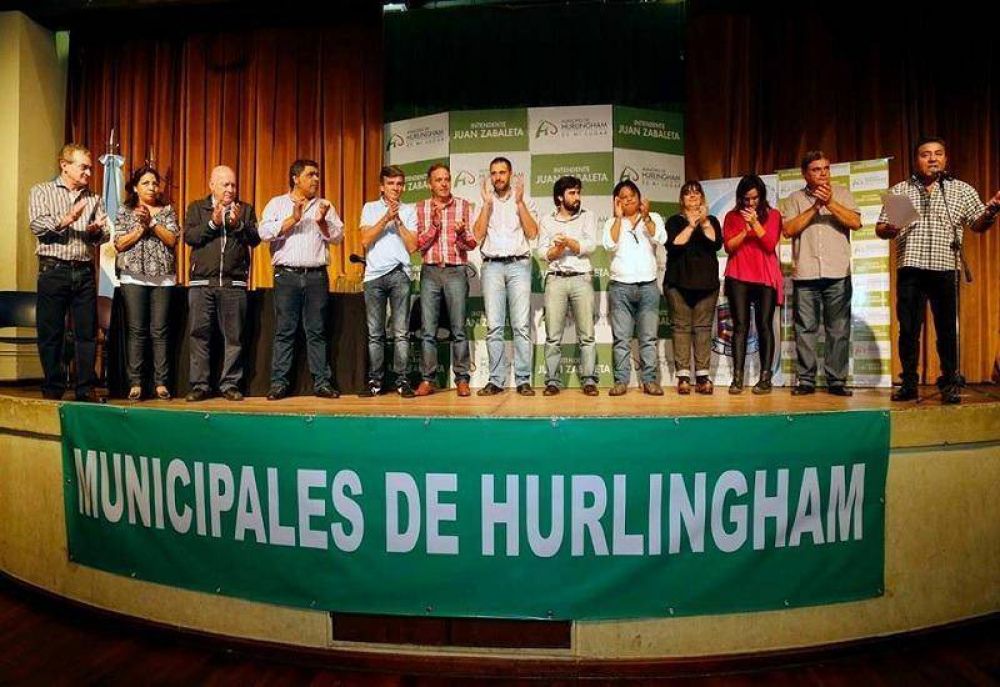 Zabaleta pas� a planta permanente a 100 empleados municipales