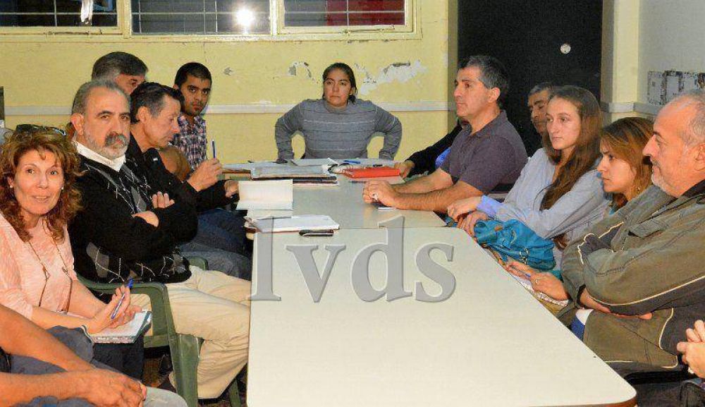 Reuni�n con PYMES en la universidad