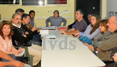 Reuni�n con PYMES en la universidad