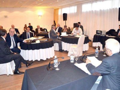 CONSEJO DE LA MAGISTRATURA: Sesi�n ordinaria en Esquel