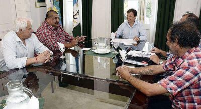 Municipales de Brown acordaron aumento salarial del 30%