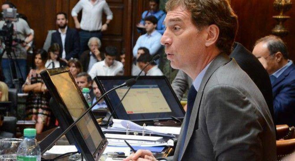Se cay� la Agencia de Bienes de Larreta por la interna de los K y el PRO entr� en p�nico