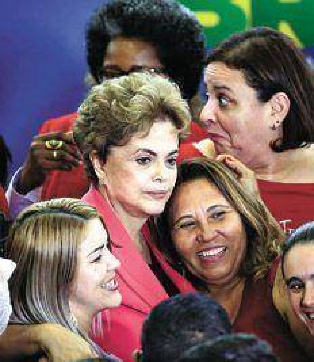 Dilma busca consensos para superar la crisis