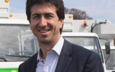 El Ministro Cenz�n visita la ciudad de Ranchos