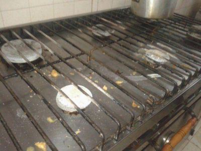 Bromatolog�a clausur� cuatro comercios de diferentes rubros