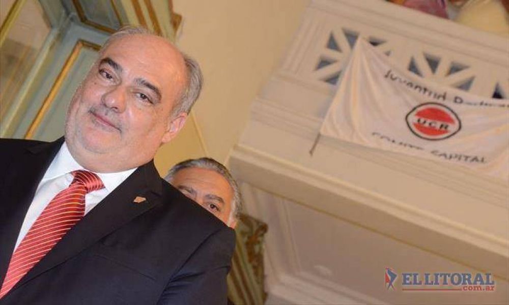 Colombi confirm� que seguir�n los descuentos de coparticipaci�n a Capital