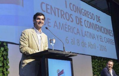 Urtubey encabez� el cierre del Congreso de Centros de Convenciones
