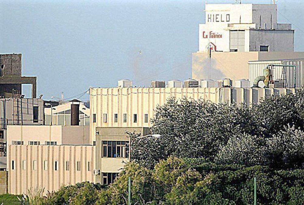 Reclaman que la Justicia intime a las harineras en el puerto local