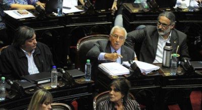 En el bloque kirchnerista crecen las cr�ticas a Recalde por sus descuidos y falta de reflejos