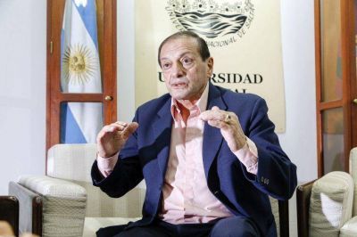 Victor Claros: 