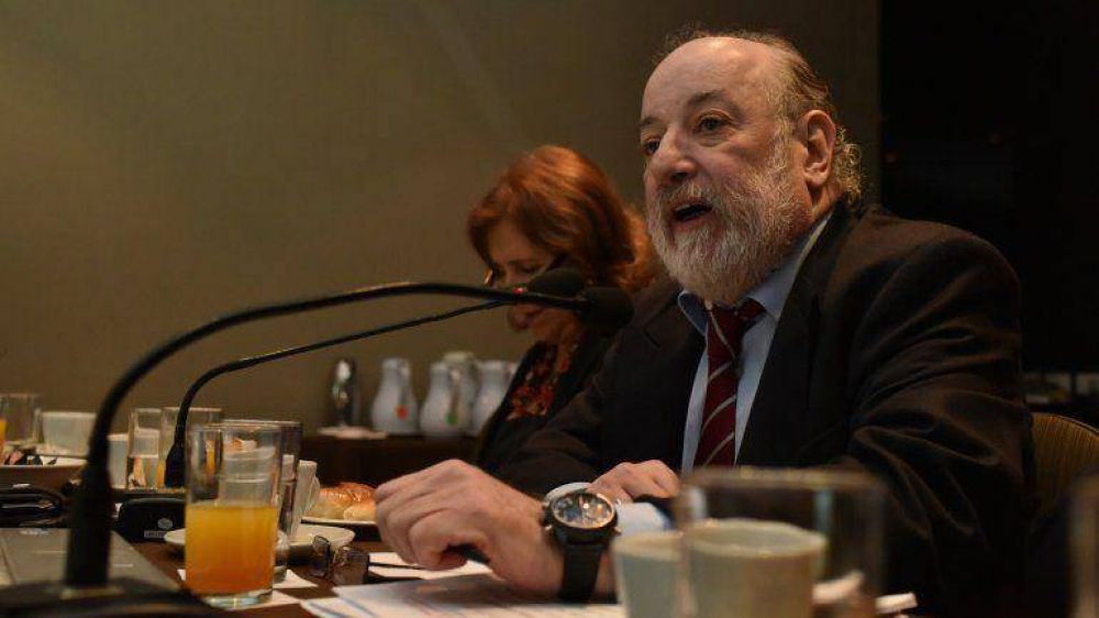 Antes de la indagatoria de Cristina Kirchner, la C�mara resuelve si confirma al juez Bonadio
