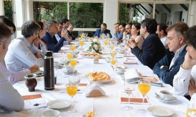 Preocupado por el impacto del ajuste, el Gobierno apura medidas sociales