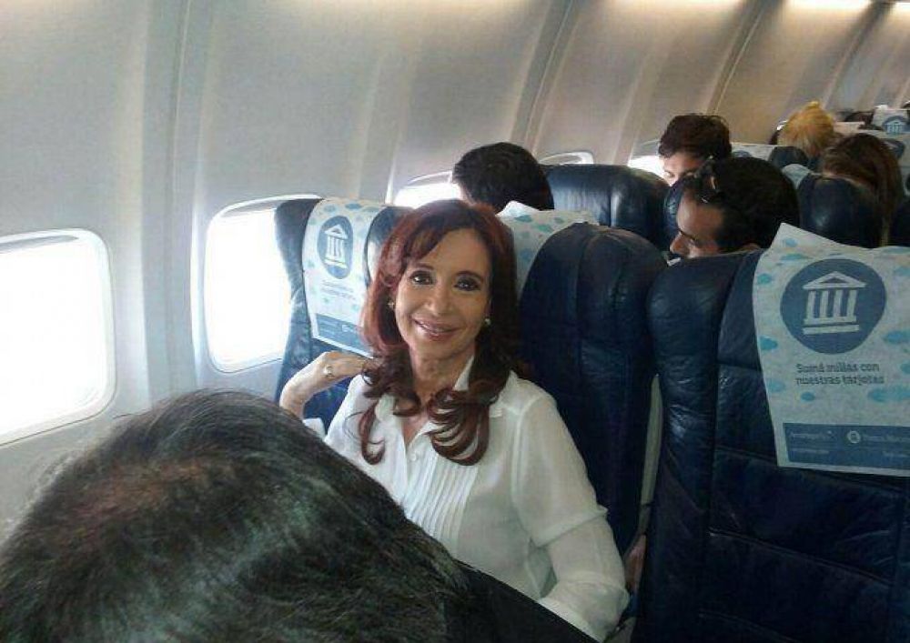 Se espera que Cristina Kirchner arribe el lunes a la noche a Buenos Aires