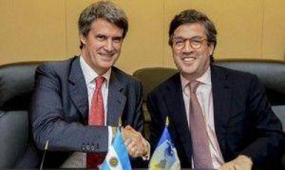 Prat Gay firm� un pr�stamo por u$s 200 M para Educaci�n
