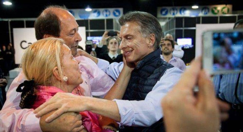 Sanz, Lilita y Corral chocan por el Mani Pulite y enredan a Macri