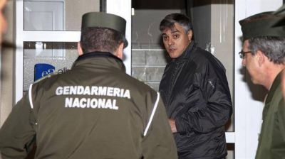 La Justicia se llev� 30 cajas de la escriban�a de B�ez y Cristina Kirchner