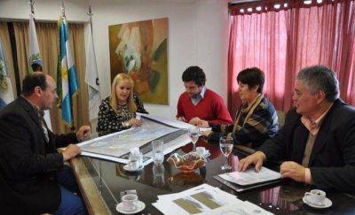 Bartolucci recibi� la visita del intendente de Justo Daract