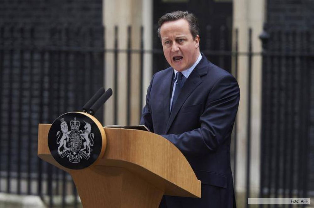 Acosado por los Panam� Papers, Cameron public� sus declaraciones fiscales