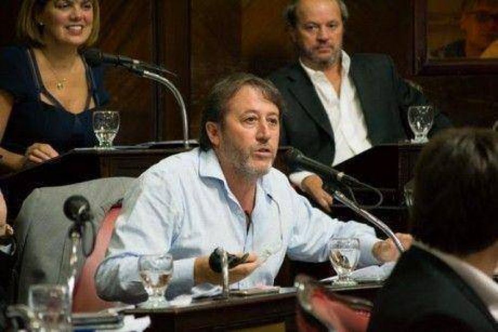 Senadores justicialistas de Buenos Aires piden que devuelvan a la provincia el 15 % de coparticipaci�n