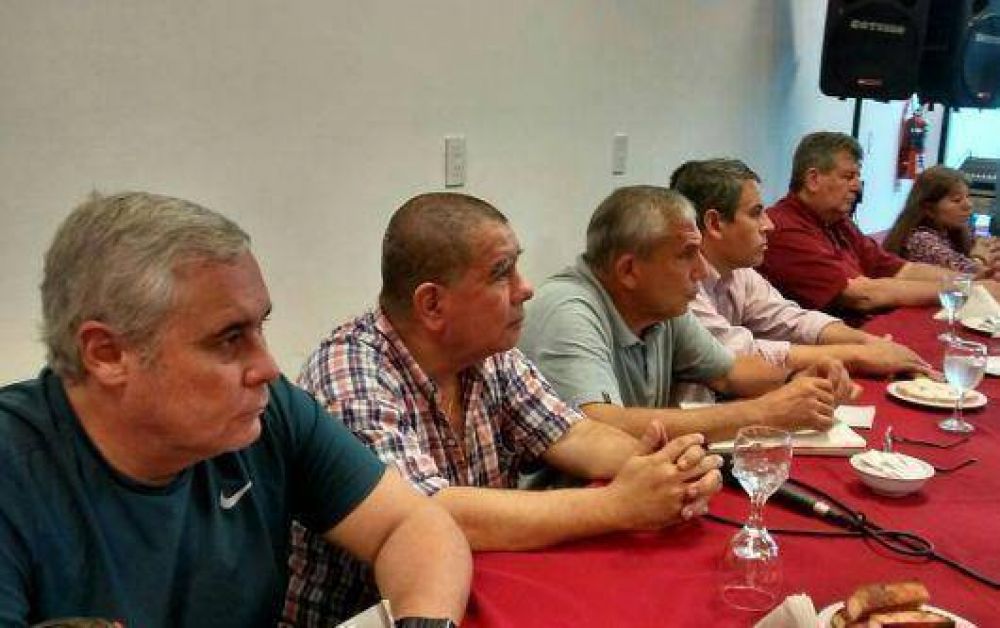 Fabi�n R�os adelant� que el municipio analiza crear su propia obra social y su propio instituto previsional