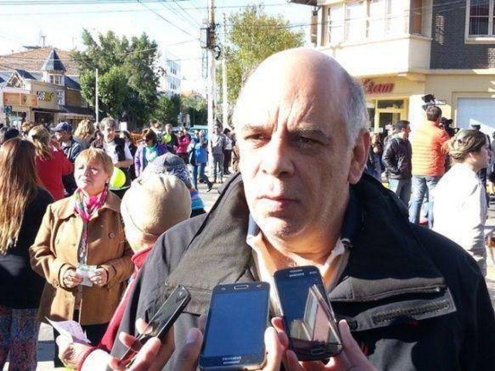Giubetich dijo que la continuidad de obras est� supeditada al pago a los buitres