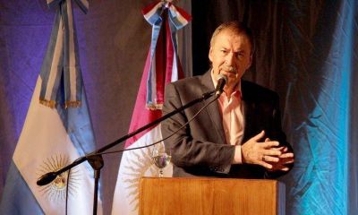 Schiaretti admite deuda con los municipios y firma ma�ana el nuevo acuerdo federal