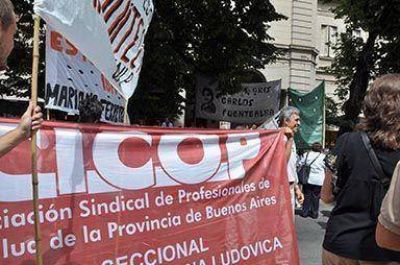 M�dicos de Cicop paran tres d�as desde ma�ana para reclamar mejores salarios