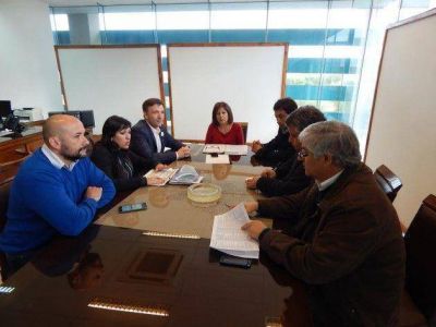Coordinan acciones para ofrecer mayor prevenci�n en las escuelas de la provincia