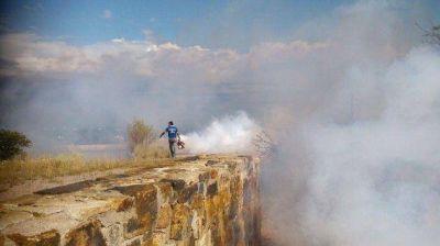 Contin�an las fumigaciones preventivas en San Luis