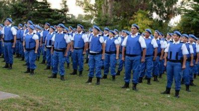 Polic�a Local: a falta de dos ex�menes claves, quedan 400 de los 1000 inscriptos