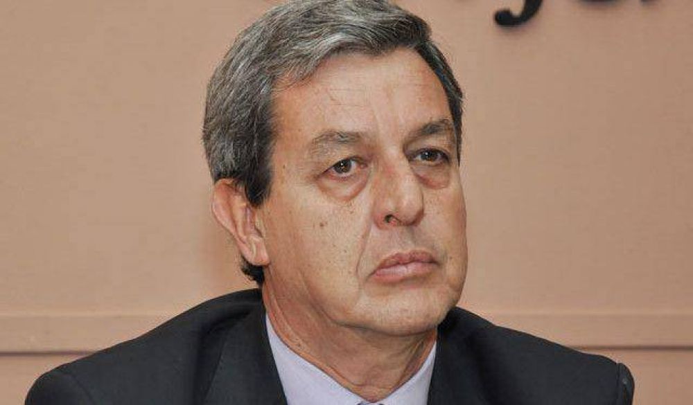 El Gobierno descontar� el d�a de paro a docentes y m�dicos