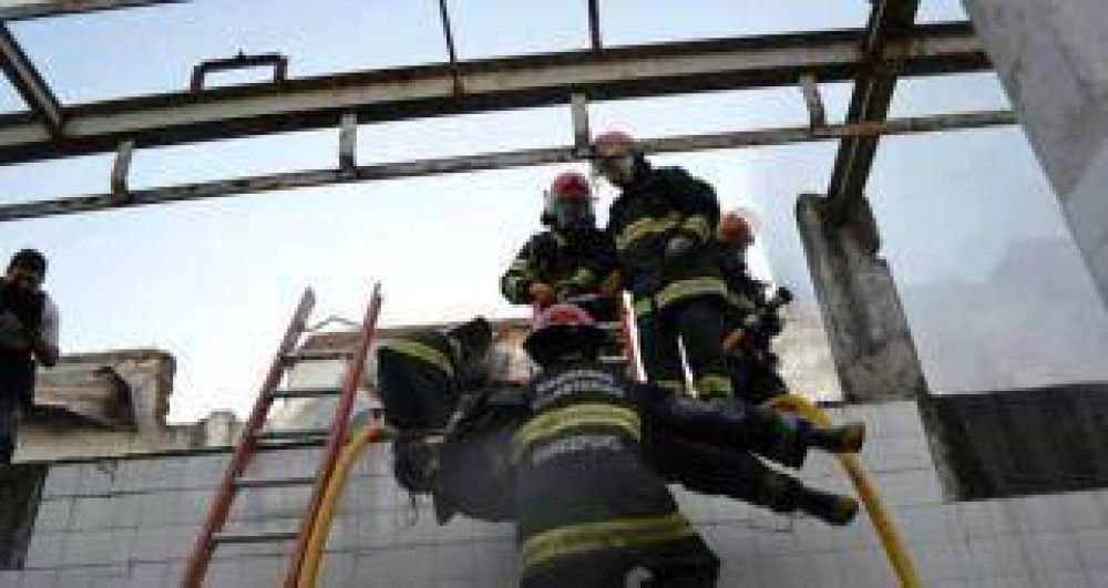 Por falta de recursos los bomberos voluntarios dejan de prestar servicio