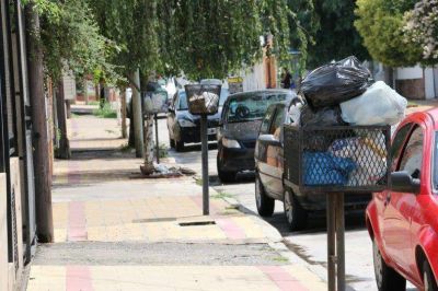 Los recolectores exigieron mejores condiciones y arreglo de calles