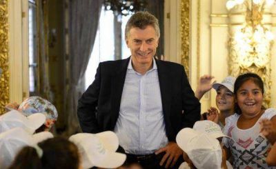 Macri m�s complicado: vendi� en febrero acciones a una offshore