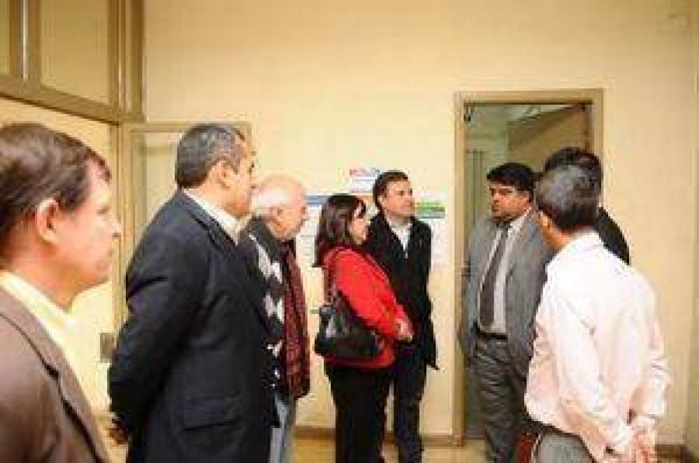 El FV denunci� a Doering por las empresas offshore