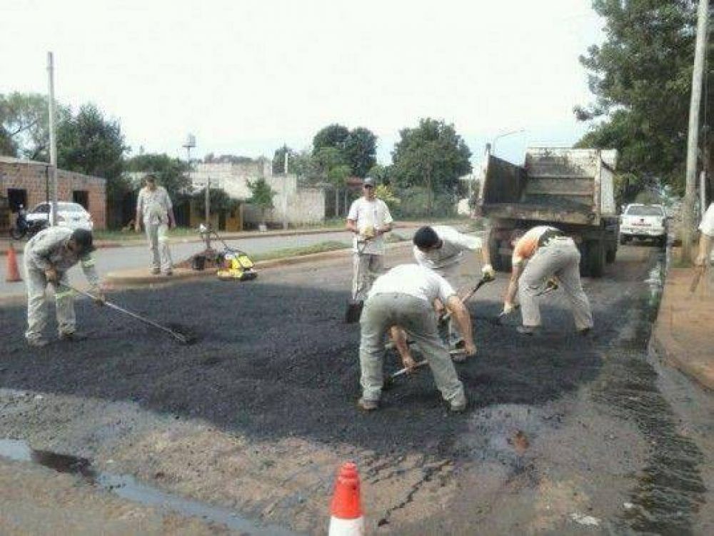 Concretan m�s de 60 bacheos en distintos puntos de la ciudad