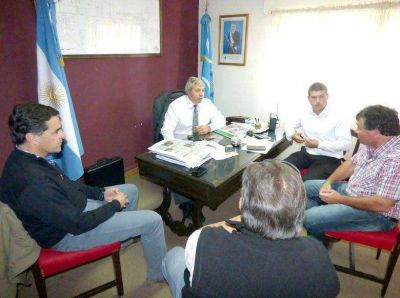 TREVELIN: El intendente Aleuy recibi� a Alonso y Aquilanti