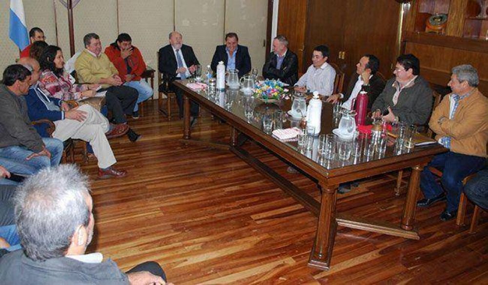 La CGT advirti� que los despidos y el ajuste les quitan derechos a los trabajadores