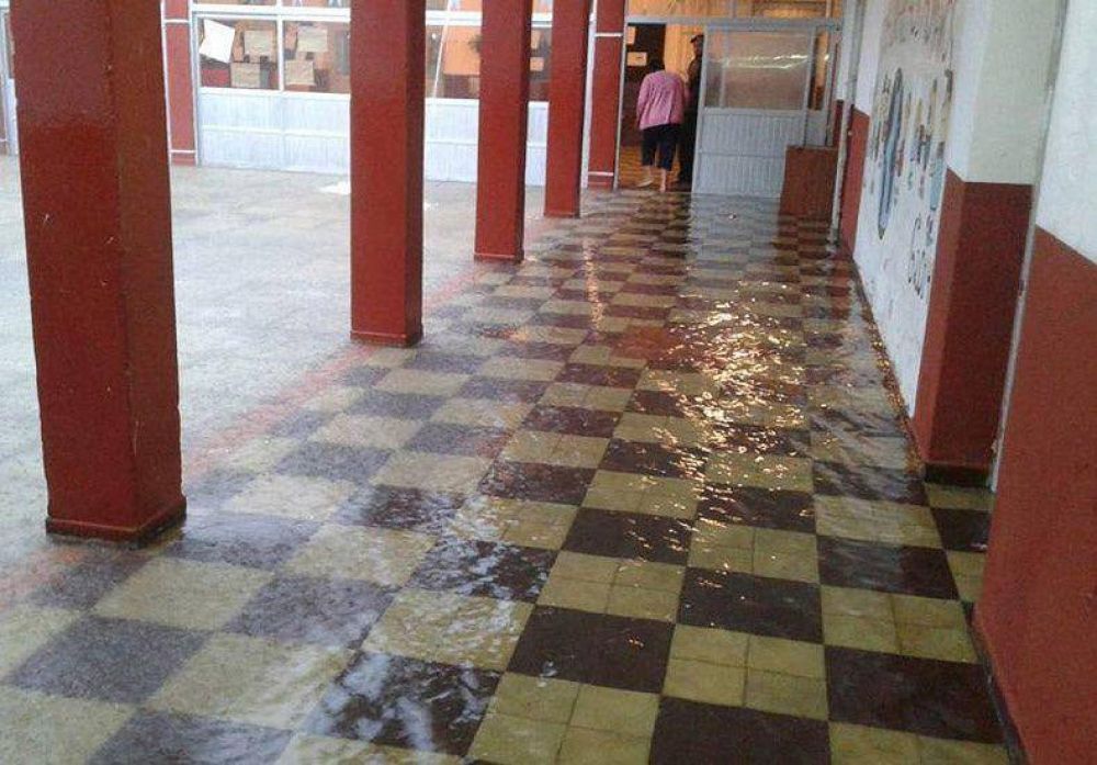 Agmer reclam� el env�o de partidas de limpieza a escuelas del norte entrerriano