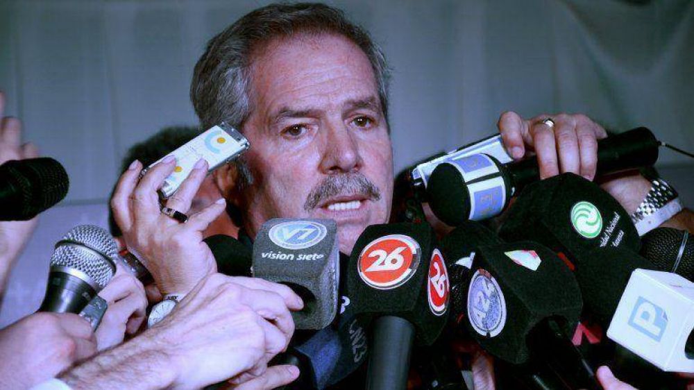 Felipe Sol�: 
