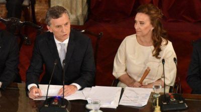 El Gobierno confirm� que prepara medidas para los sectores de menores ingresos