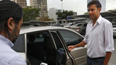 Uber ya funciona a pesar de las protestas y de posibles sanciones