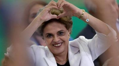 Dilma arremeti� contra su vice: dijo que es 